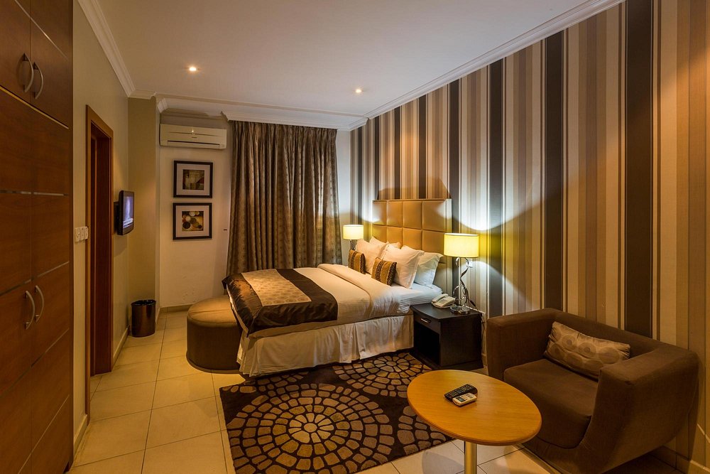/web/uploads/116/Morning Side Suites/room-photos/Signature Suite/morning-side-suites111.jpg
